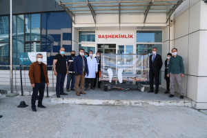 “İzolasyonlu Sedye Kabinlerini Hastanelerimize Teslim Ettik”
